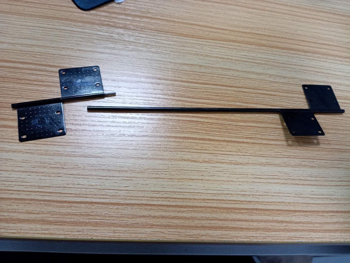 华为matebooke轻薄外型,竟内藏笔记本电脑转轴?